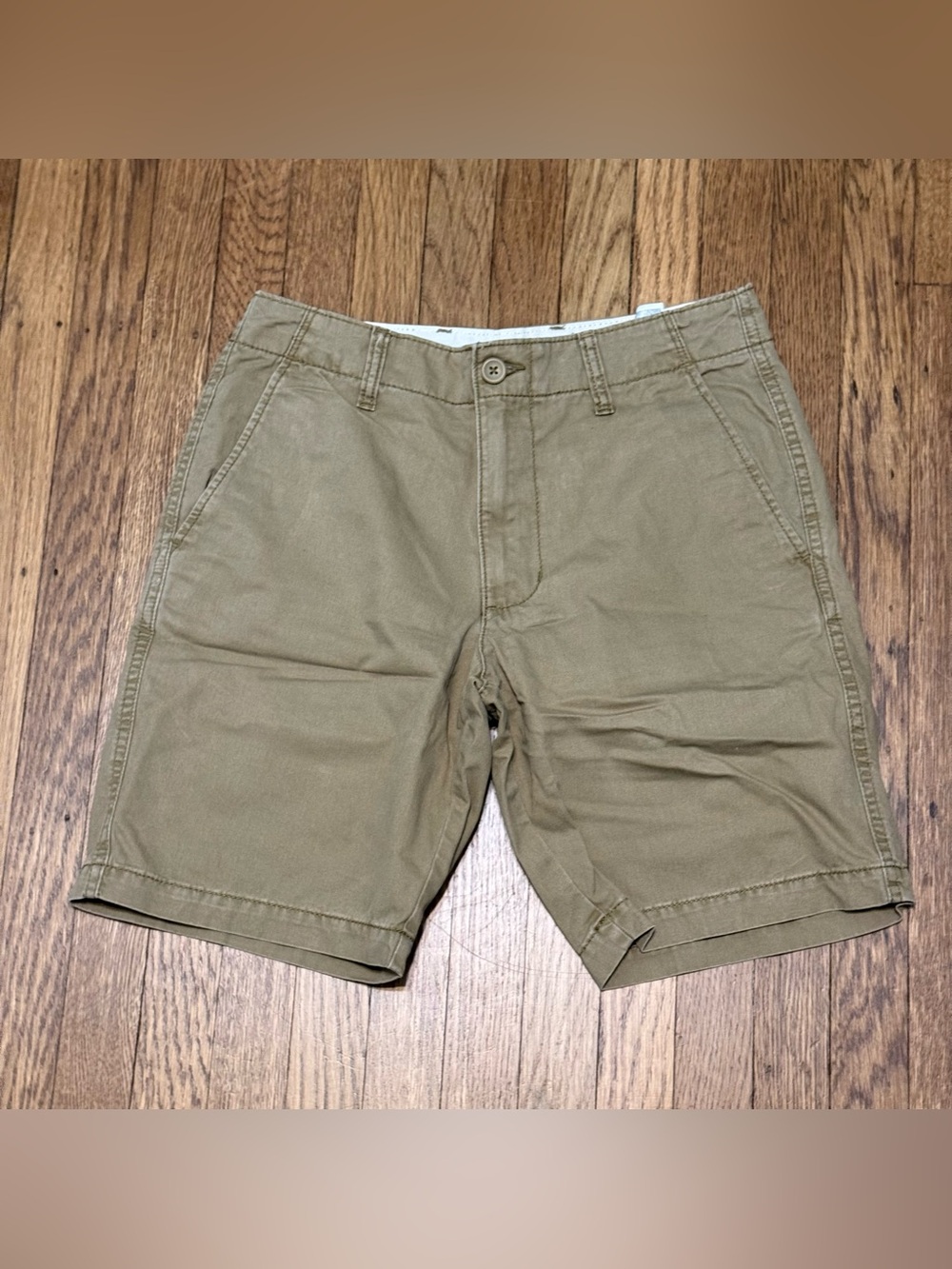 Old Navy Men's Flat Front Shorts - Tan Lived In Straight size 30